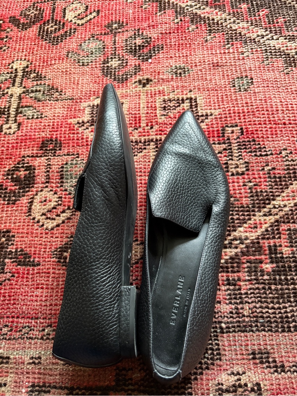 Everlane Boss Black Pebbled Leather Pointed Flats, Size 8.5 - Picture 2 of 3